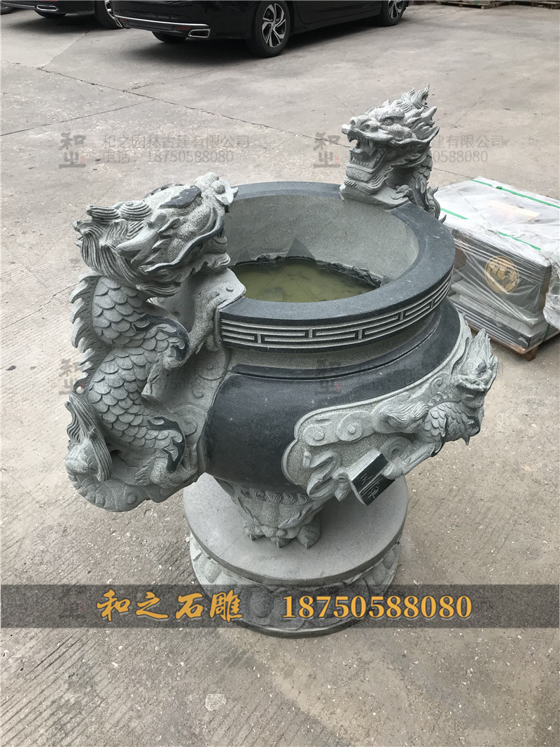 泉州雕刻厂家深度讲解三足圆形青石香炉 石雕香炉 和之石雕