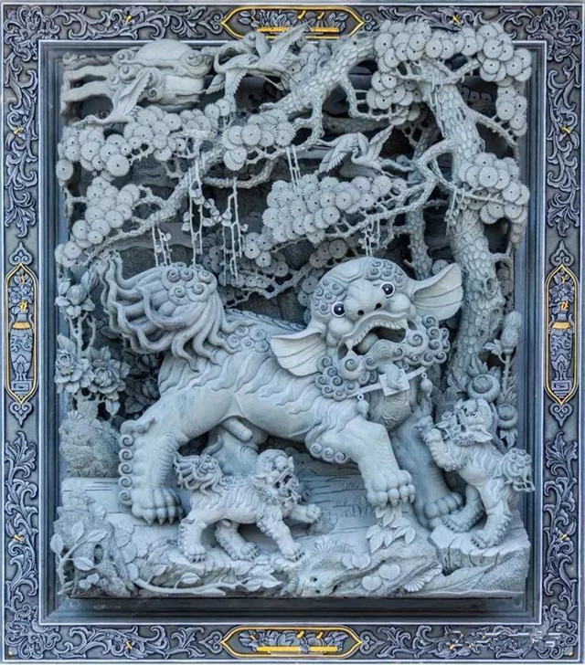 狮子戏球浮雕图