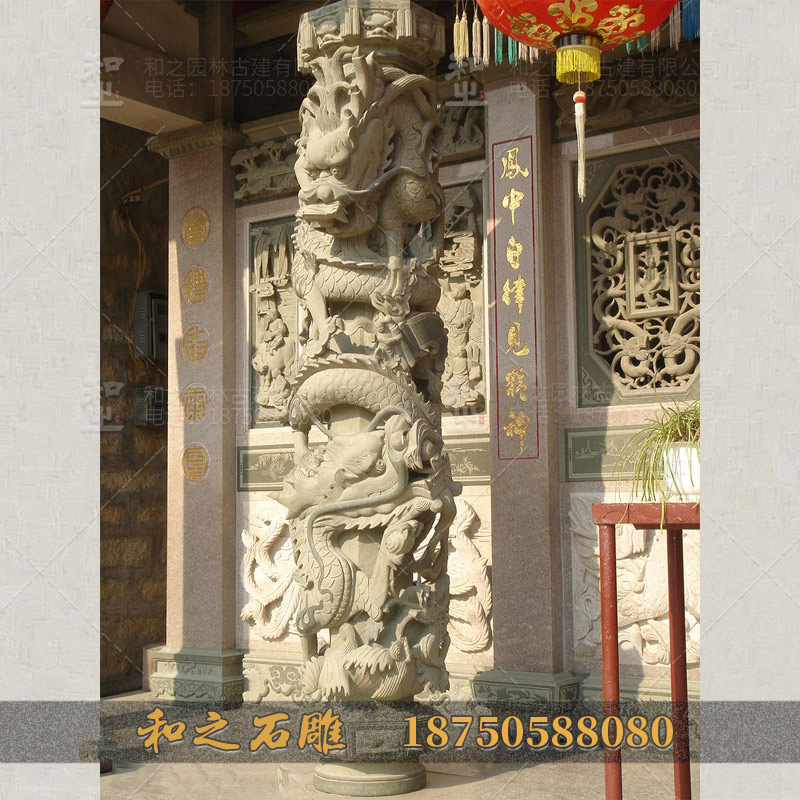 寺庙龙柱