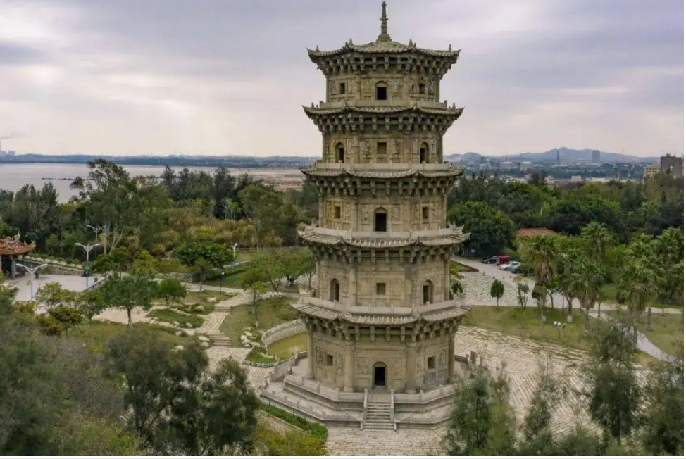 石狮六胜塔 石狮六胜塔