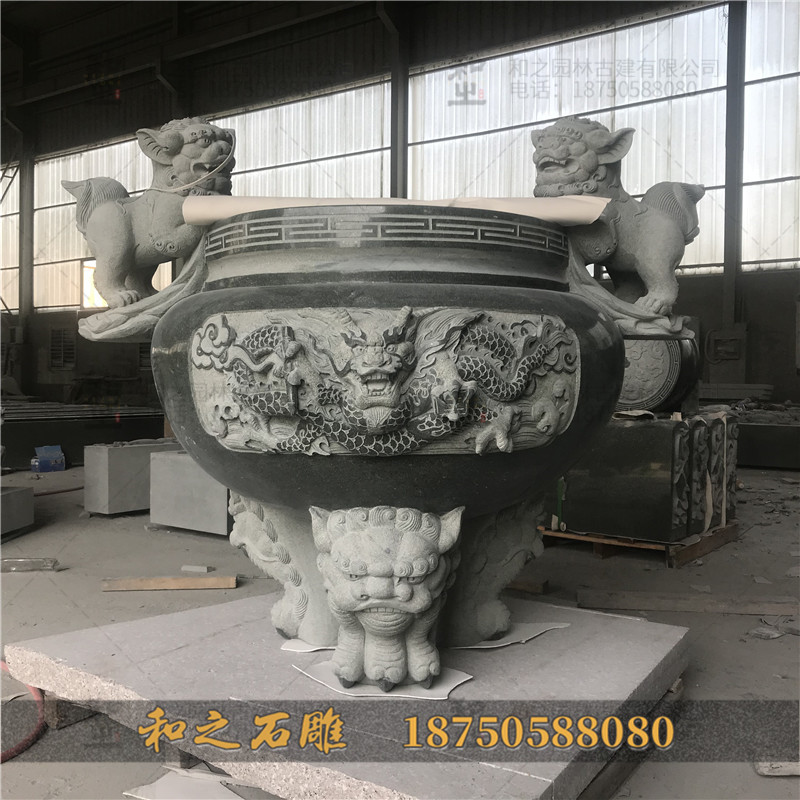 青石石雕香炉 青石石雕香炉