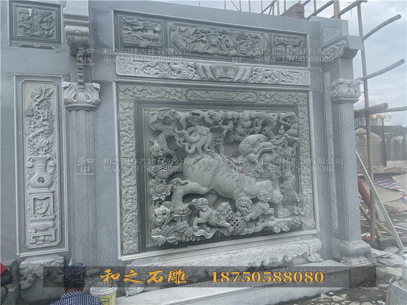 双狮浮雕璧堵